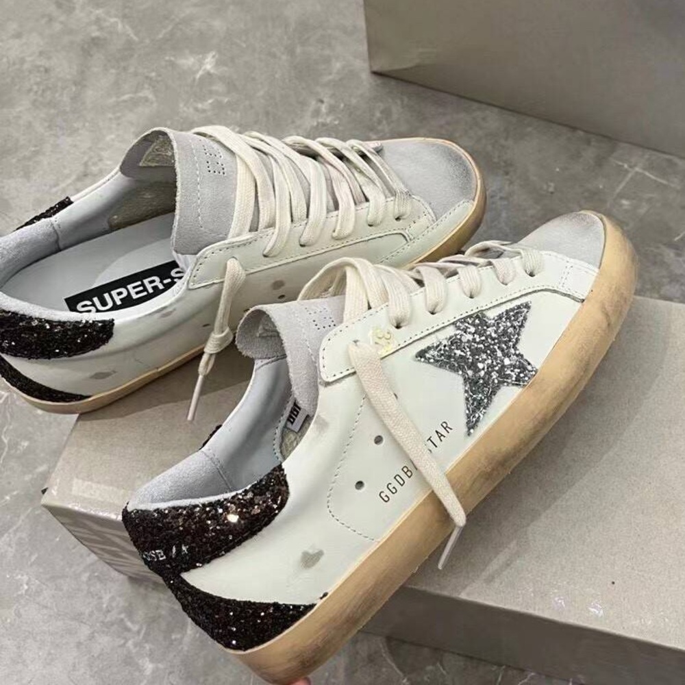Golden Goose Women's White and Black Sneakers - Picture 7 of 7